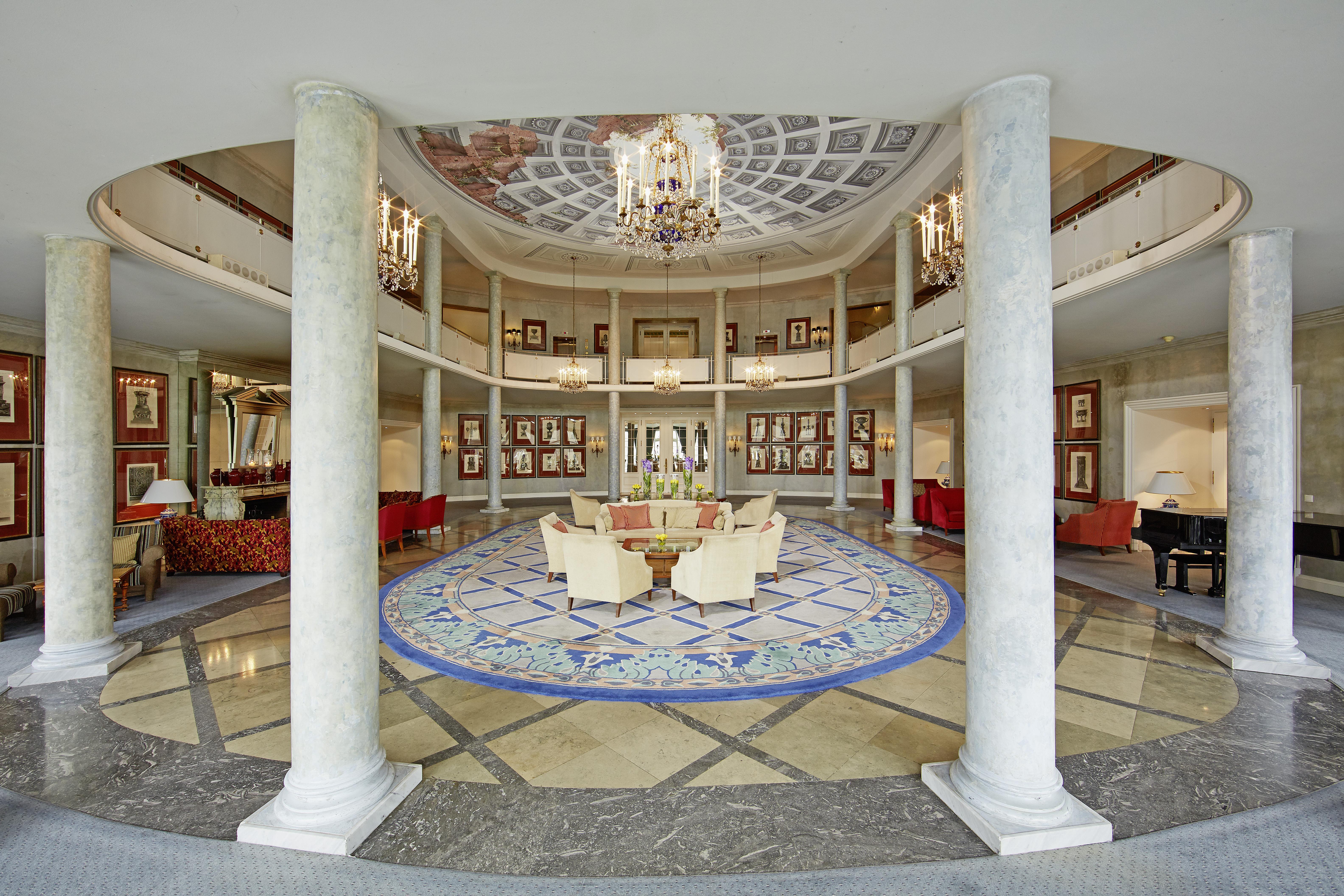 โรงแรมพาร์ค เบรเมิน เบรเมน ภายนอก รูปภาพ The lobby of the hotel