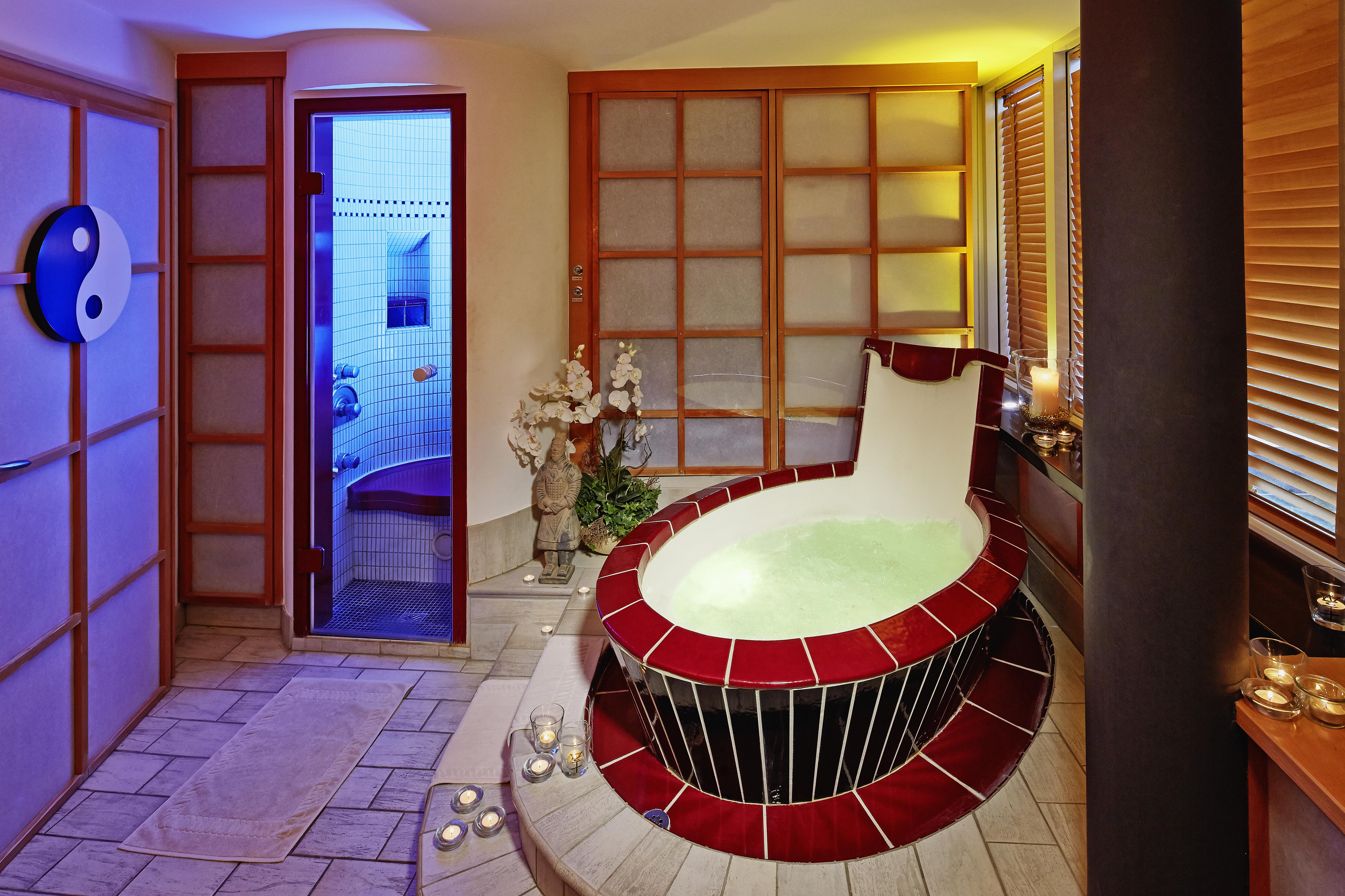 โรงแรมพาร์ค เบรเมิน เบรเมน ภายนอก รูปภาพ A modern Japanese-style bathroom