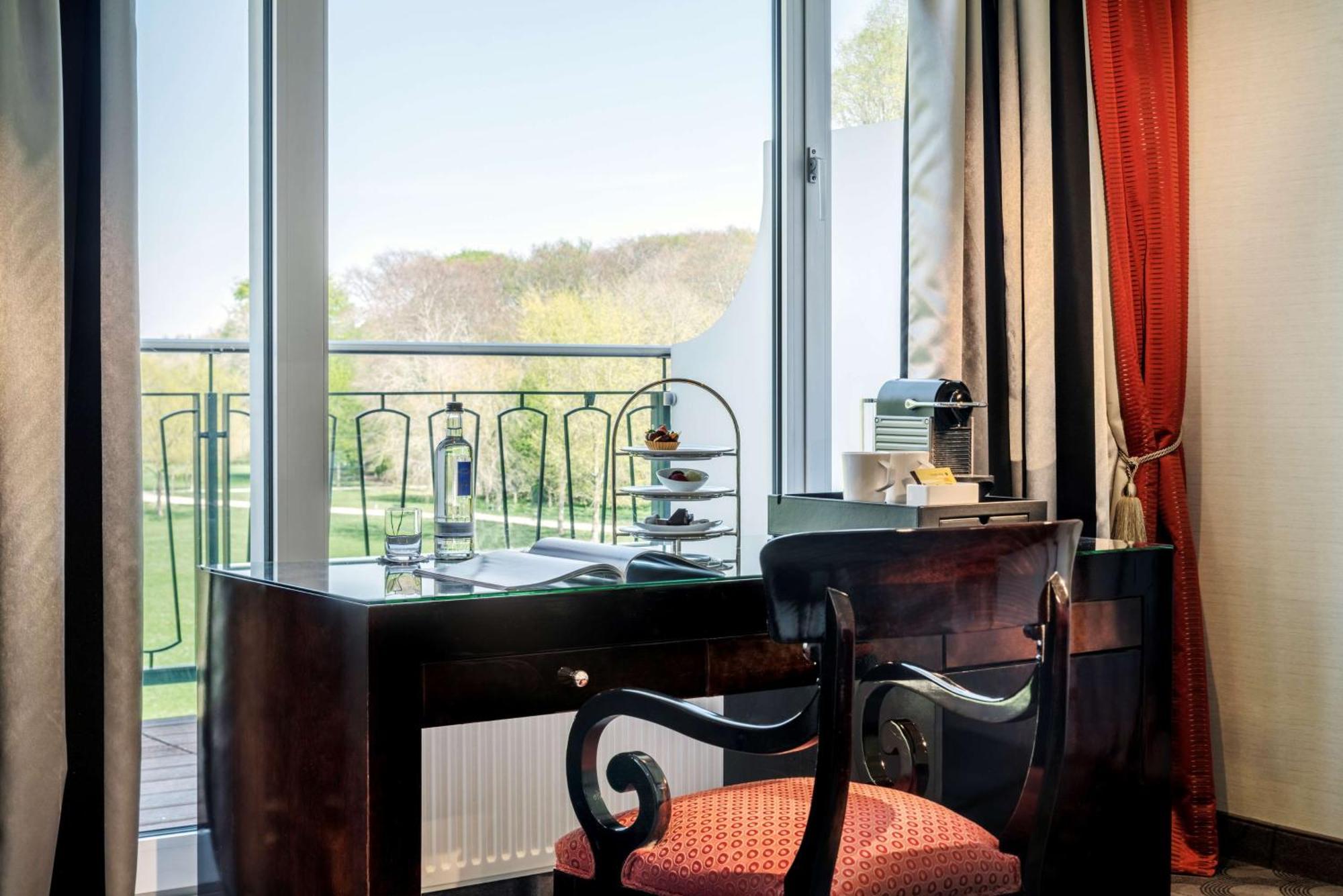 โรงแรมพาร์ค เบรเมิน เบรเมน ภายนอก รูปภาพ A room at the hotel